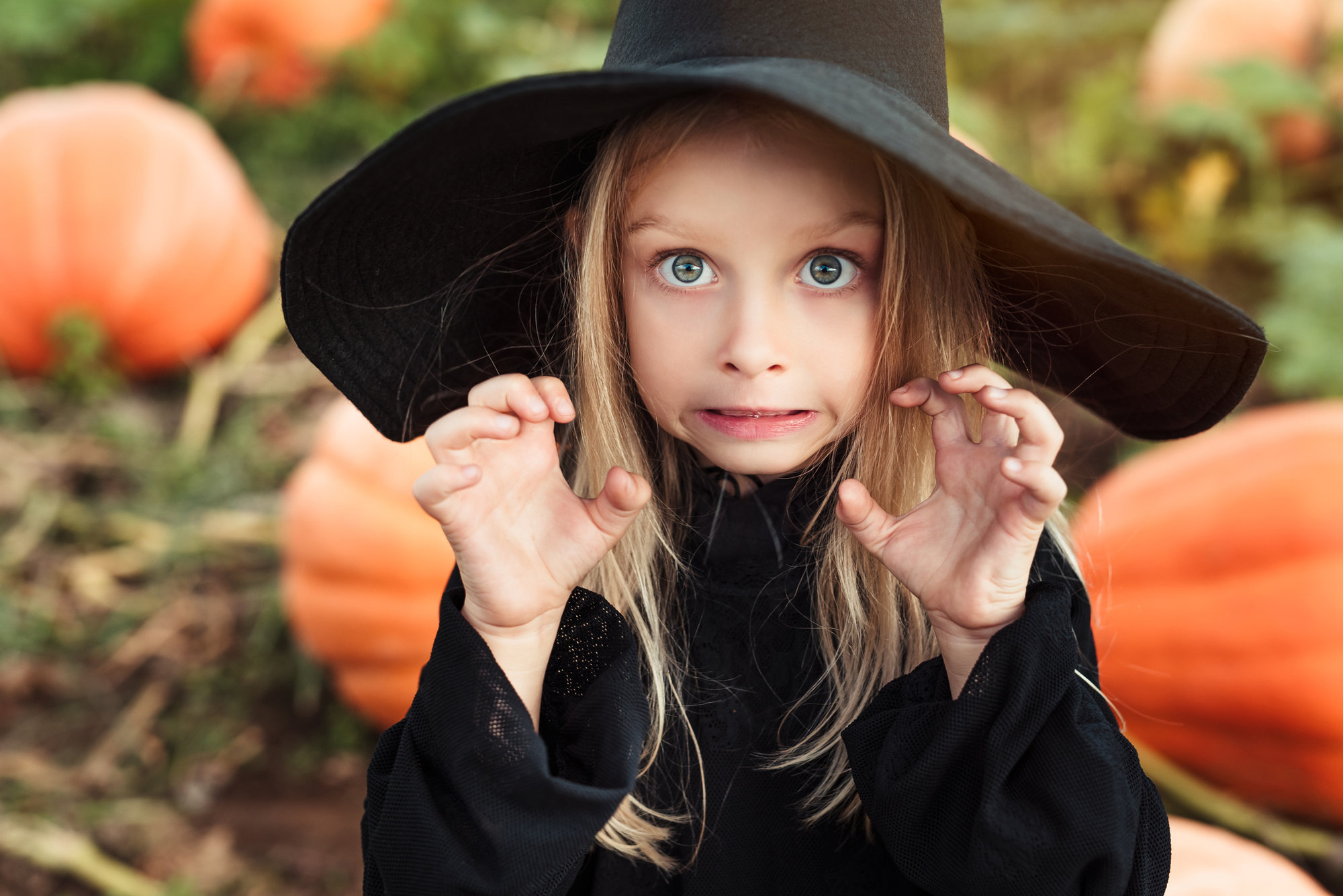 girl witch halloween costume